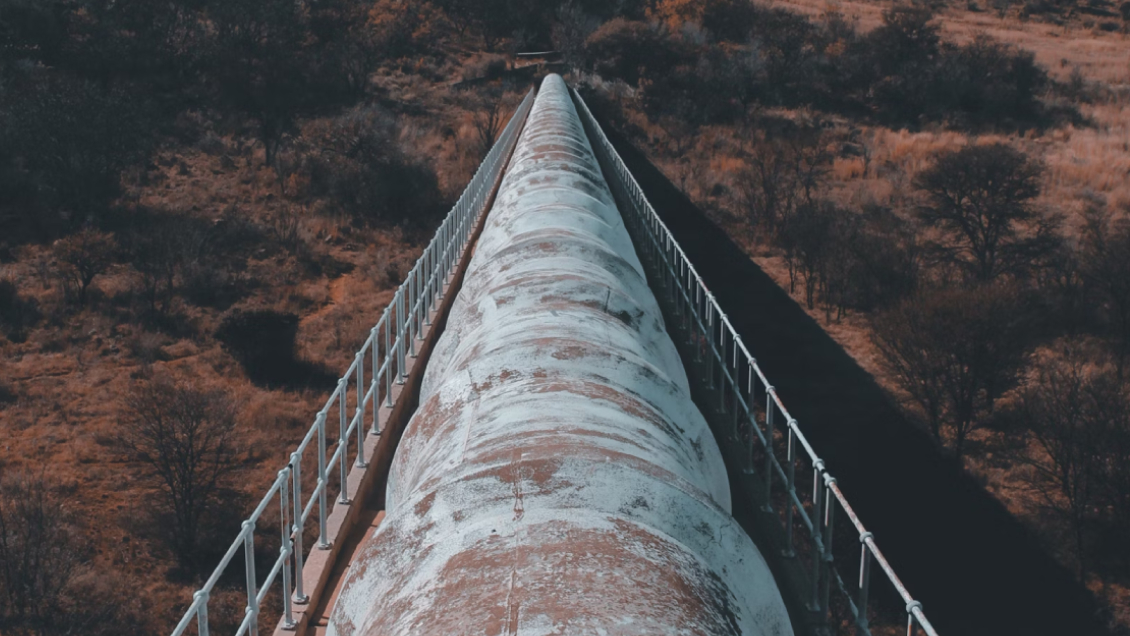 Explosiones golpean dos gasoductos de Irán, que denuncia 