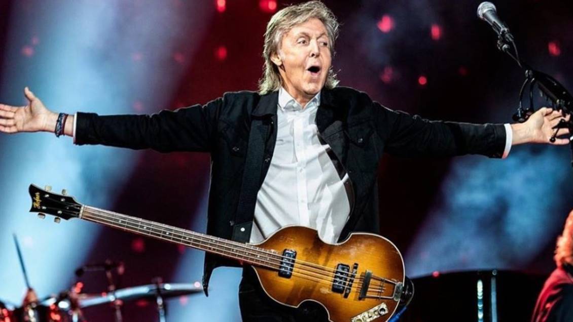 Paul McCartney recuperó icónico bajo robado después de 50 años