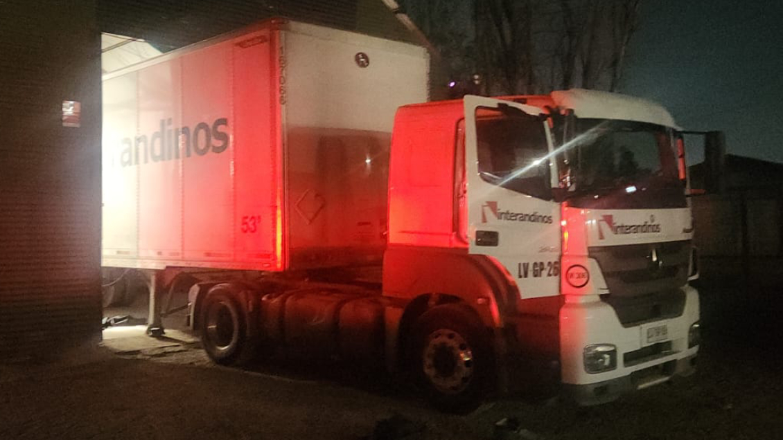 Delincuentes secuestraron a conductor de un camión en Renca