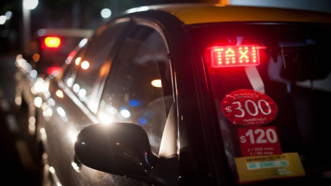 Tres taxistas son acusados de emboscar y de asesinar a balazos a un colega