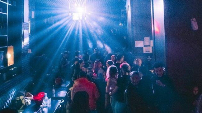 Tres personas fueron asesinadas a balazos en las afueras de discotheque de Lota