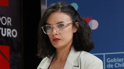   Vallejo respaldó a Crispi tras declaración de exseremi Contreras: 