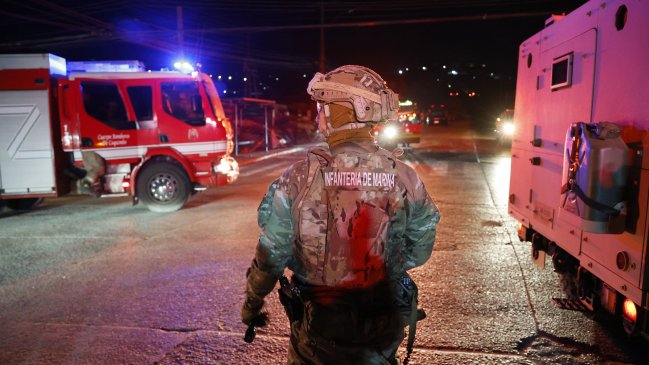 Toque de queda en comunas afectadas por incendios se extendió por una semana