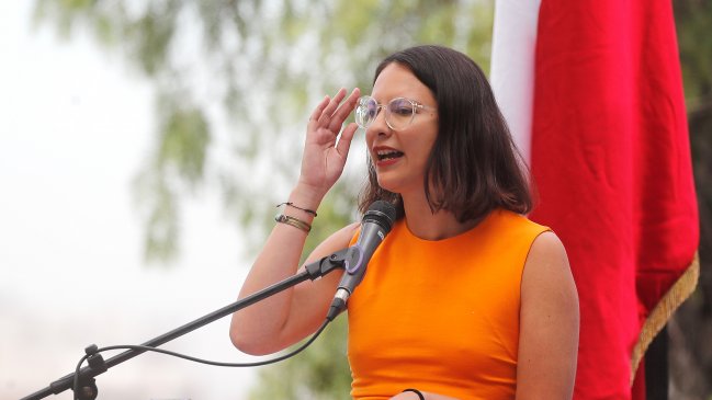 Hassler condenó venta de entradas de cortesía por parte de concejala