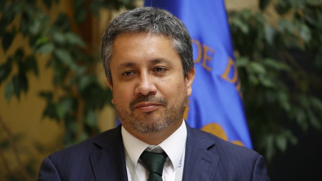 Exdirector del IPS será gerente técnico para reconstrucción en Valparaíso