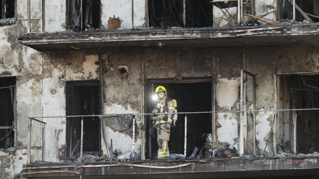  Chilena afectada en incendio de edificio de Valencia se encuentra en buen estado  