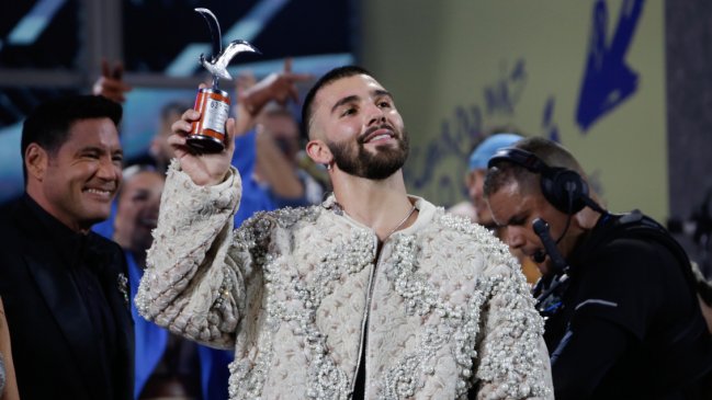 Manuel Turizo tuvo un emotivo debut en Viña 2024