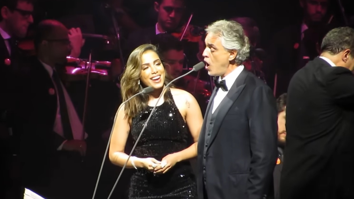 Viralizan antigua presentación de Anitta con Andrea Bocelli: La pifiaron