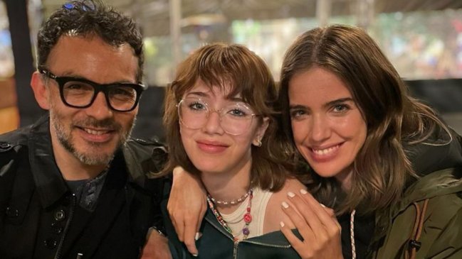 Millaray Viera y su hija acompañaron a Álvaro López en Viña 2024