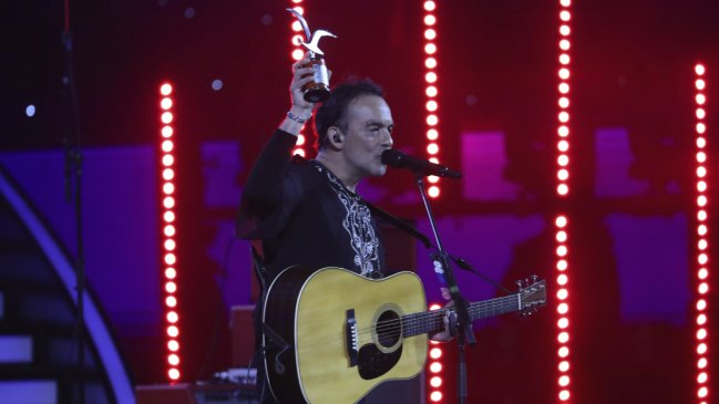 Delincuentes roban en la casa de Álvaro López: Menor de 12 años dio el aviso a Carabineros