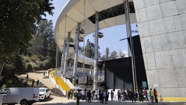 Investigan robo de computadores desde la Quinta Vergara