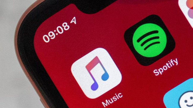 Apple recibe millonaria multa por obstruir a Spotify en App Store