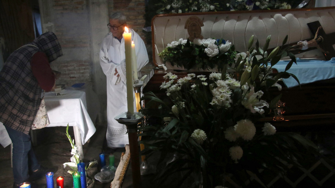 México: Familiares de jóvenes de Ayotzinapa defienden su inocencia ante acusaciones oficiales