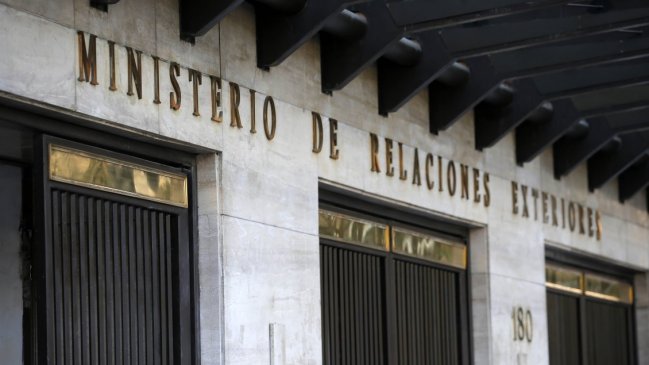  Cancillería reveló orden de arresto contra hijo de cónsul chileno  