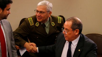   Insulza lamenta tener 