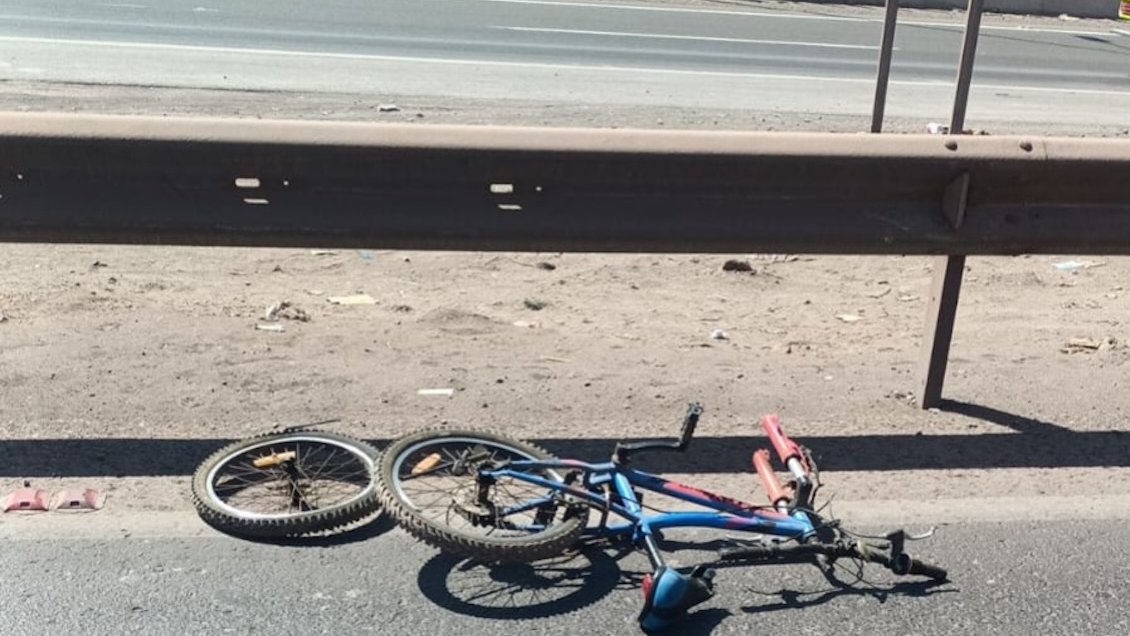 Mujer murió atropellada por bus en Alto Hospicio: se desplazaba en bicicleta