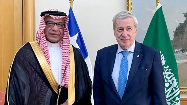 Chile reabrirá su embajada en Arabia Saudita, cerrada desde 1996