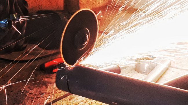 Diputados anuncian proyecto de reforma constitucional para aplicar arancel de 50% al acero chino