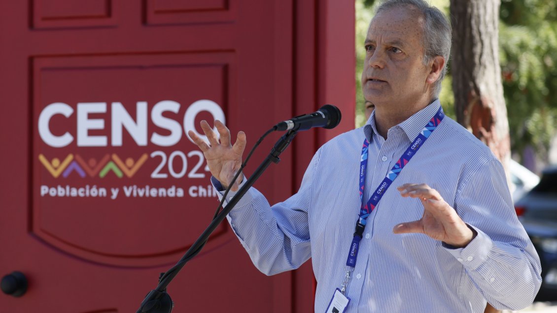 Director del INE llamó a abrir la puerta a censistas