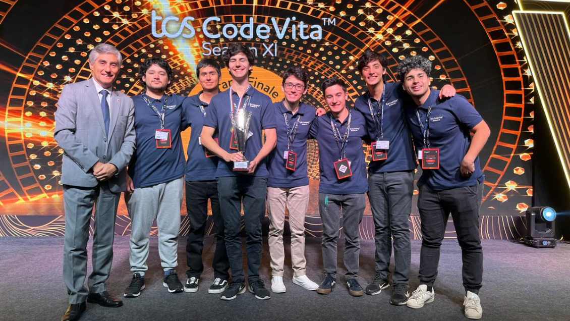 Universitario chileno fue coronado como el 