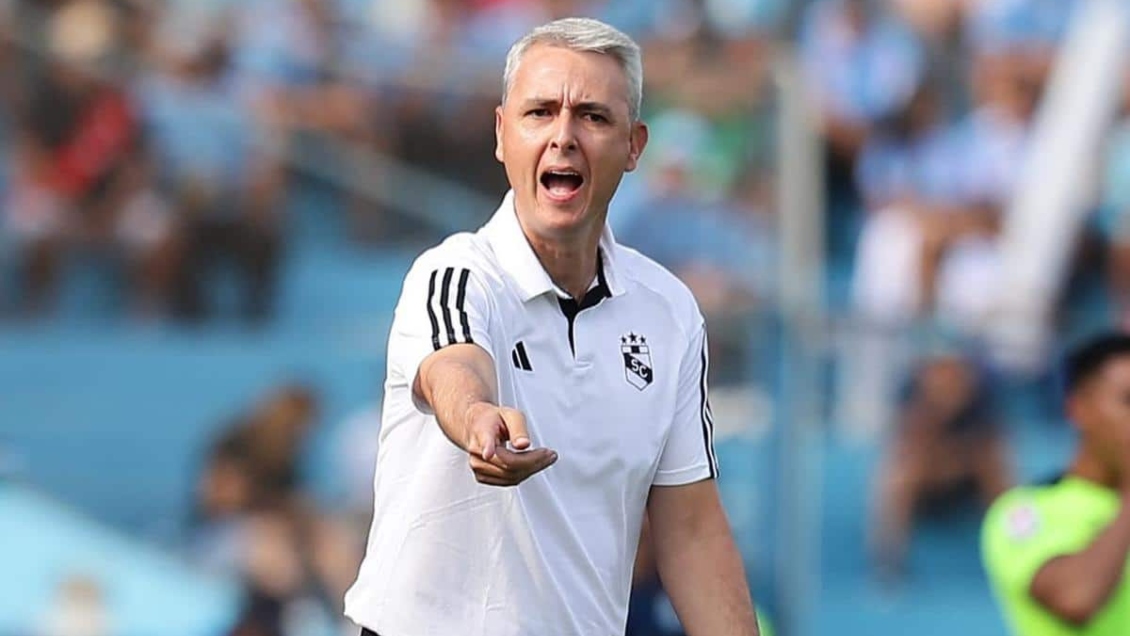 Tiago Nunes arribó a Chile para asumir en Universidad Católica