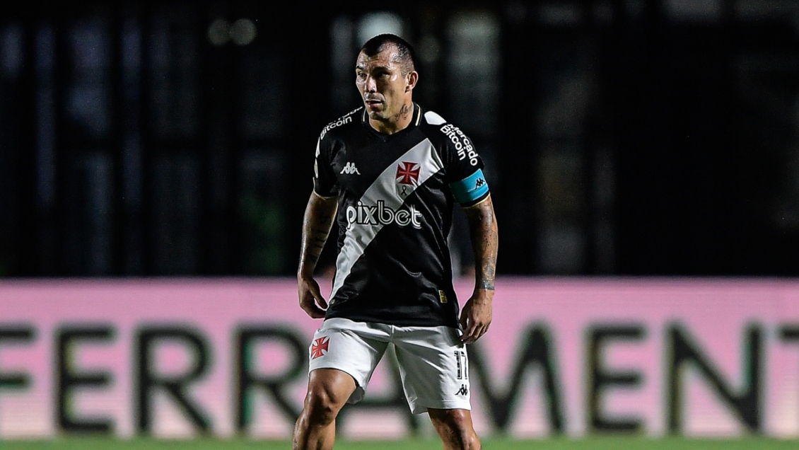 Despedido director deportivo de Vasco da Gama negó conflicto con Gary Medel