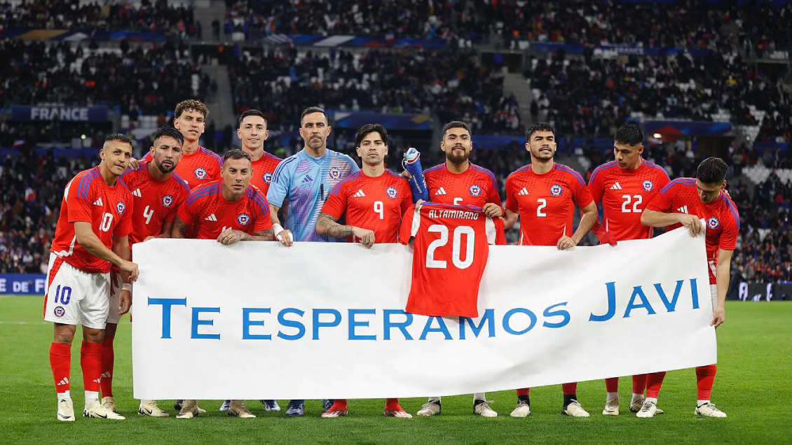 Plantel de La Roja mandó mensaje de apoyo a Javier Altamirano