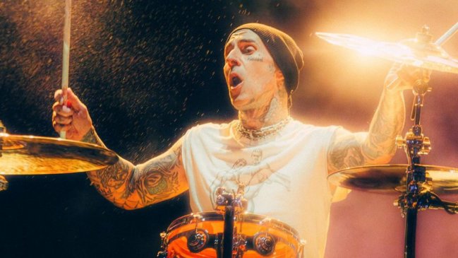 Travis Barker compartió registros de su paso por Chile