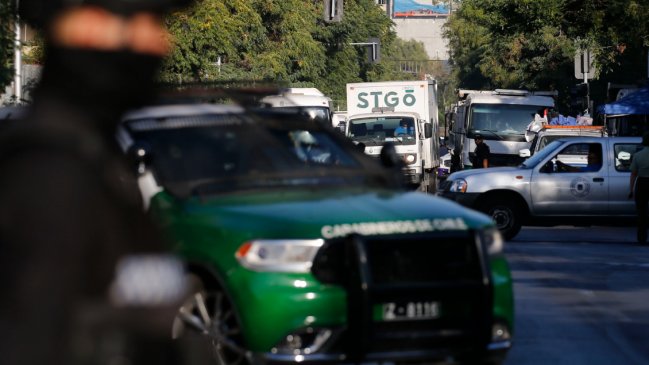 Municipio y Carabineros desalojaron la 
