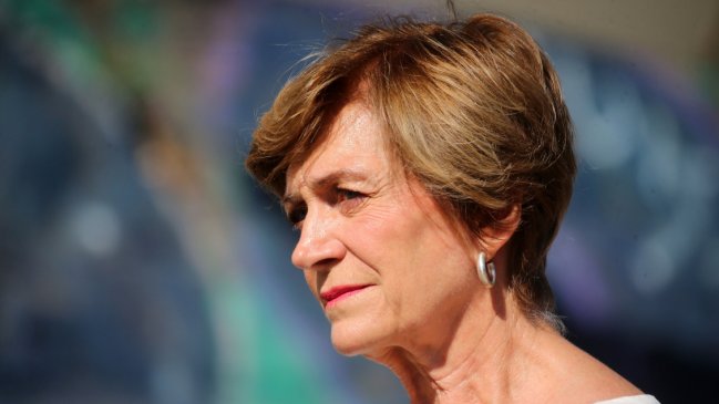 Matthei redobló críticas por elecciones en dos días: 