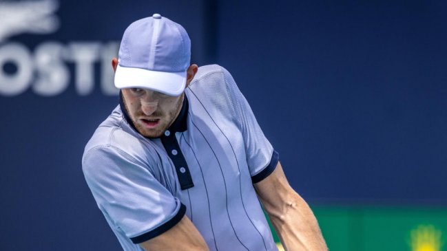 Nicolás Jarry enfrenta a Daniil Medvedev por el paso a semifinales en Miami