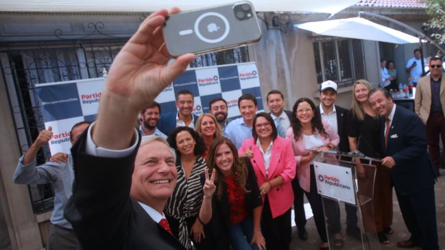 Republicanos presentó a sus primeros candidatos para las elecciones de octubre