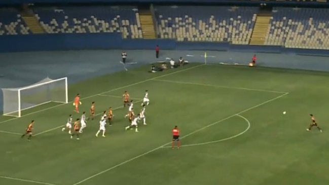 El extraordinario golazo de Patricio Jerez en triunfo de Fernández Vial ante Trasandino