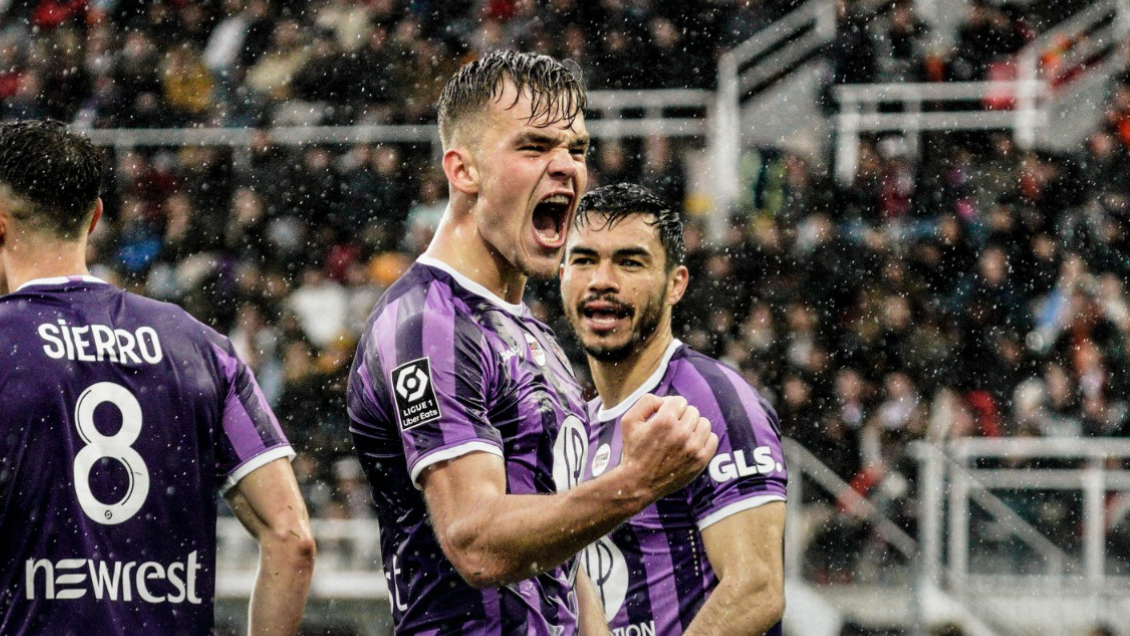 Toulouse de Gabriel Suazo volvió al triunfo con goleada sobre Clermont