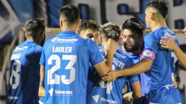 Santa Cruz protagonizó gran remontada y doblegó a San Marcos de Arica