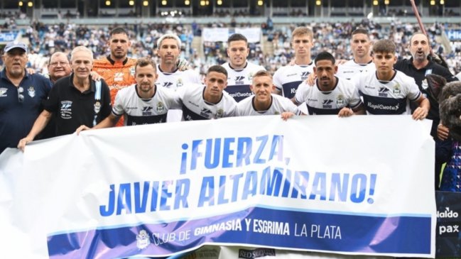 Plantel de Gimnasia y Esgrima La Plata le dedicó un cartel a Javier Altamirano