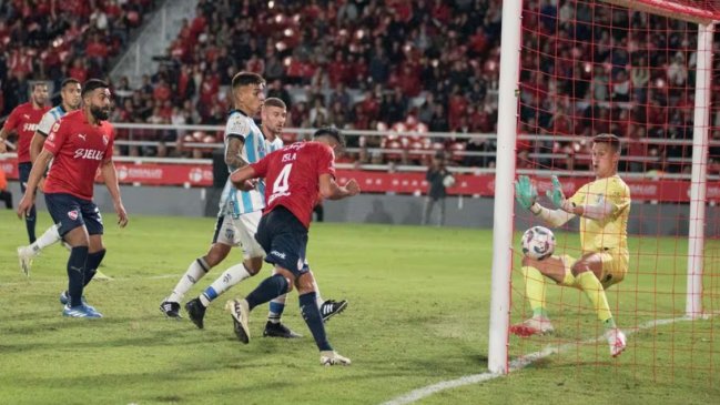   [Video] Mauricio Isla recibió el cariño de los hinchas de Independiente tras agónico gol 