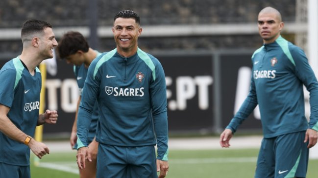 Hotel subastará cama en que durmió Cristiano Ronaldo