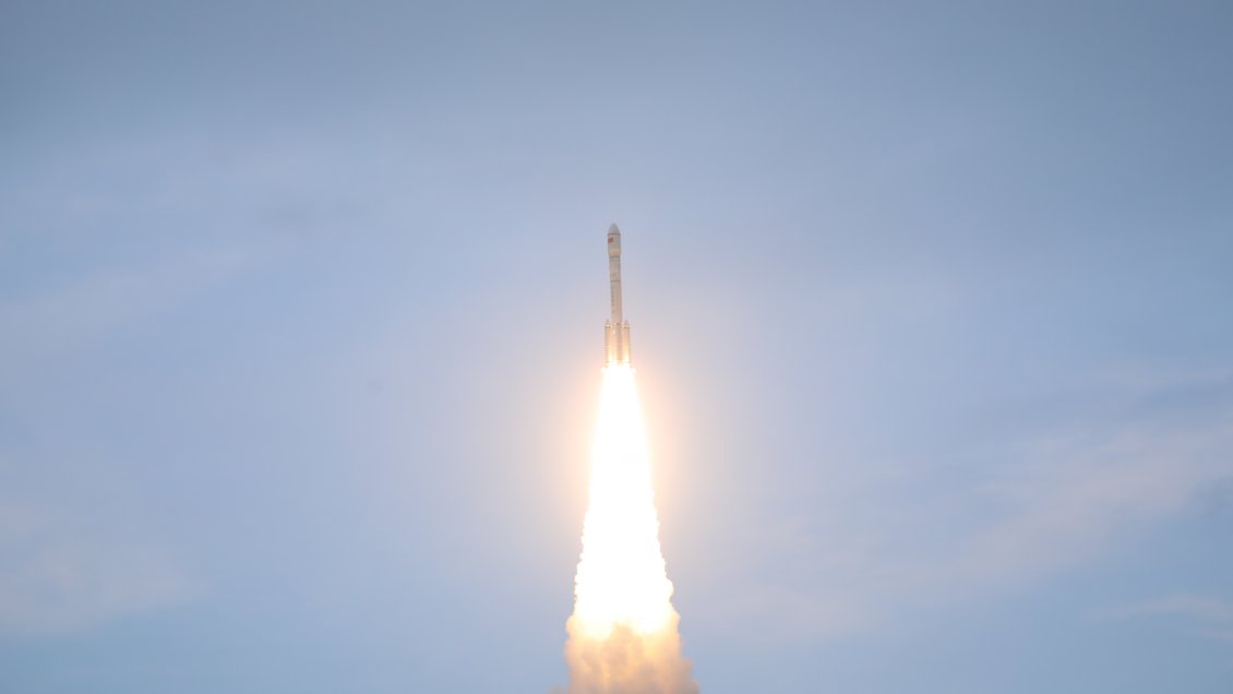 Alibaba crea alianza para lograr que envíos lleguen en una hora desde China