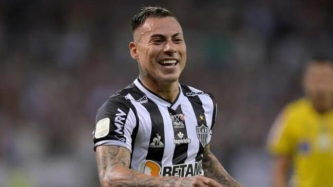   Prensa brasileña aseguró que Eduardo Vargas quiere seguir en Atlético Mineiro 
