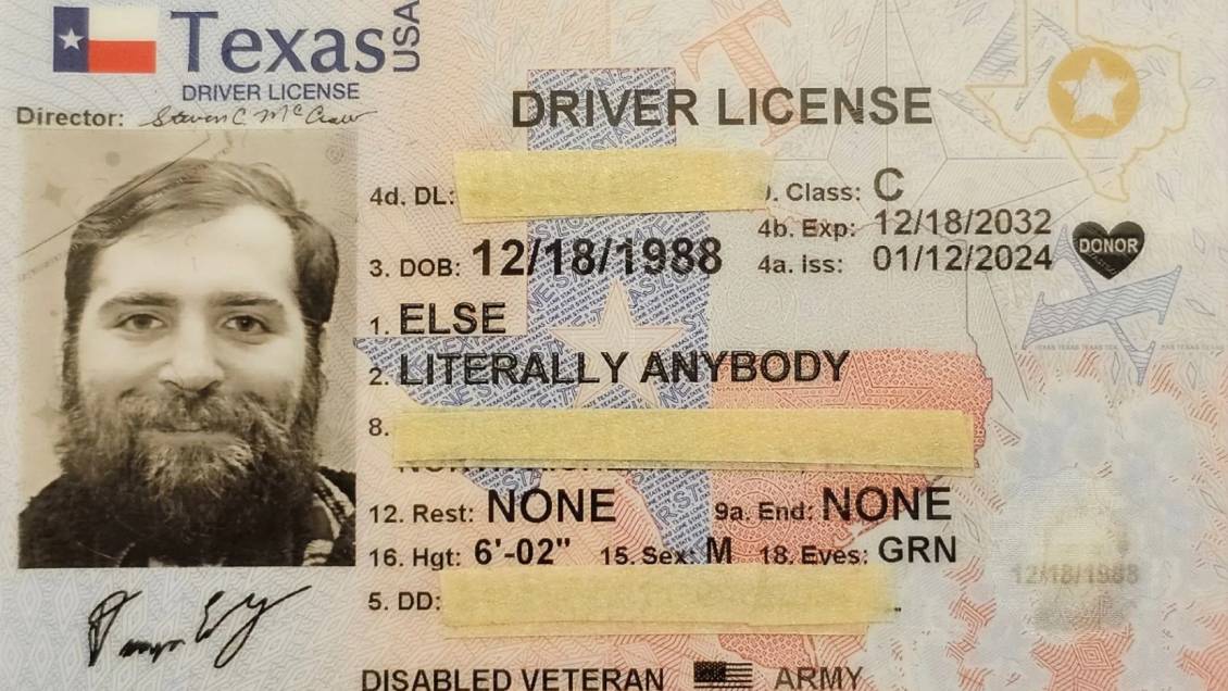 Estadounidense cambió su nombre para presentarse a las presidenciales