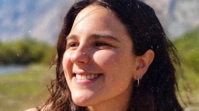 Familia denuncia que estudiante se suicidó por malos tratos y acoso de profesoras en U. de los Andes