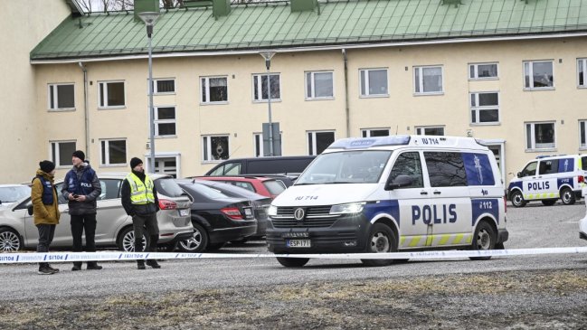Policía: Niño que disparó en colegio de Finlandia era víctima de acoso escolar
