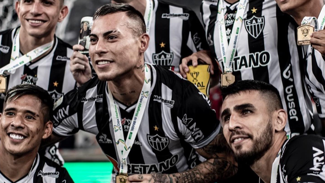 Eduardo Vargas gritó campeón junto a Atlético Mineiro en el torneo estadual