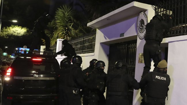   EEUU condena el asalto a la embajada de México en Ecuador y urge a resolver diferencias 