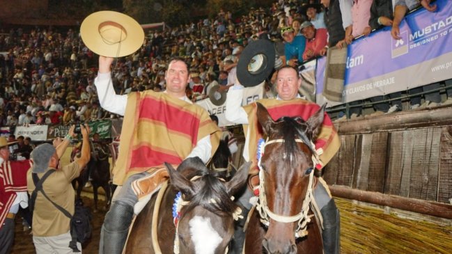   Luis Huenchul y Felipe Undurraga se alzaron con el título en el 75° Campeonato Nacional de Rodeo 