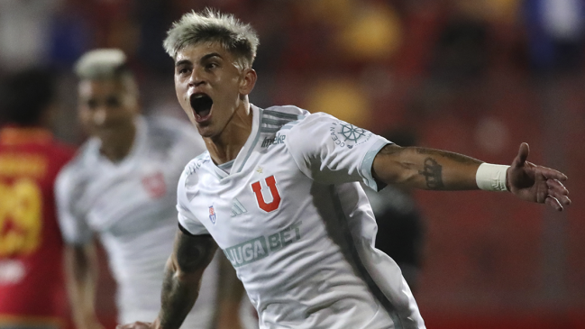 Universidad de Chile se instaló como líder exclusivo tras superar a Unión Española en Santa Laura