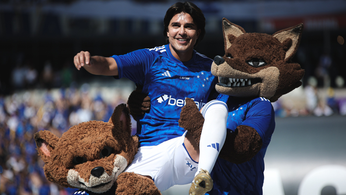 Marcelo Moreno Martins se despidió del fútbol con una vuelta olímpica al Mineirao