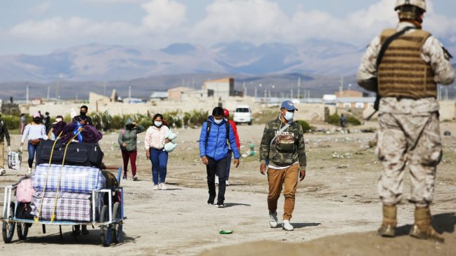 Encuesta Cadem: 67% apoya cierre total de fronteras ante crisis migratoria