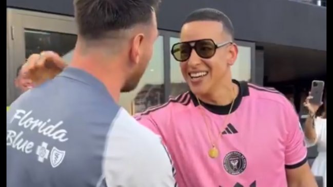   [VIDEO] Así fue el encuentro viral de Messi y Daddy Yankee 